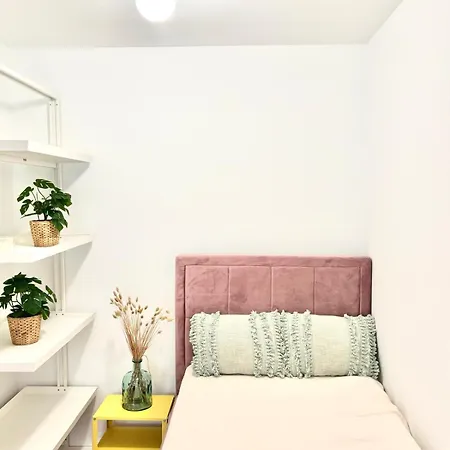 Appartement Debina Spot Apartamenty *